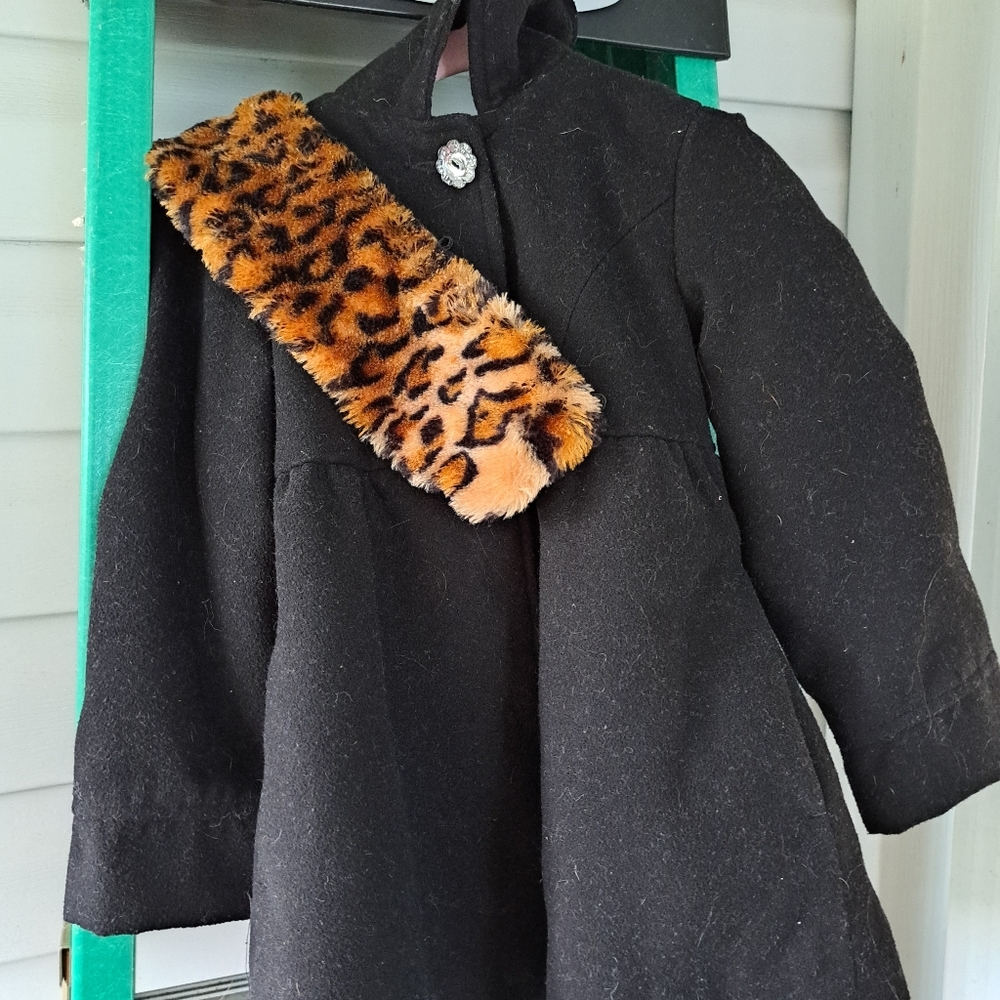 Adorable stylish girls jacket 3t